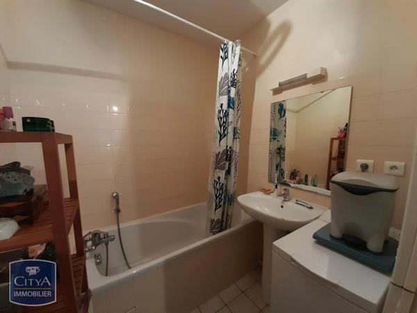 Appartement à louer 2 pièces 44m²