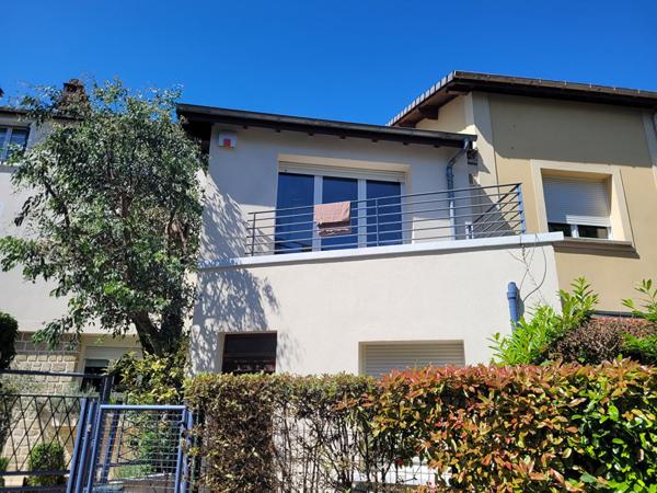 Studio de 34 m² Le Plessis Robinson 210 000 € **  - Référence  478