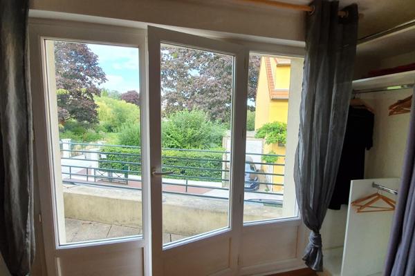 Studio de 34 m² Le Plessis Robinson 210 000 € **  - Référence  478