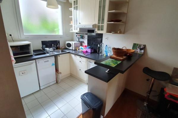 Studio de 34 m² Le Plessis Robinson 210 000 € **  - Référence  478