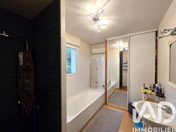 Maison à vendre 7 pièces 204 m² Tessé-Froulay