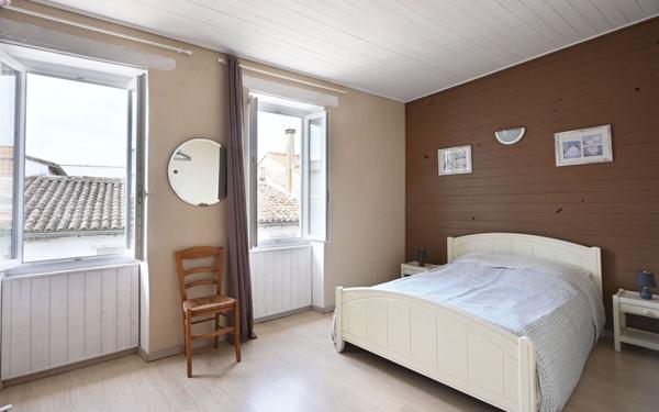 Maison à vendre    6 pièces •  Ars-en-Ré