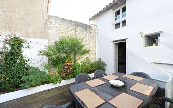 Maison à vendre    6 pièces •  Ars-en-Ré