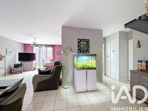 Maison à vendre 5 pièces 125 m² Saint-Pierre-du-Perray