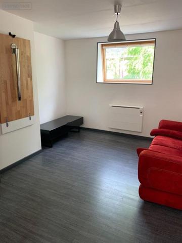 Appartement à louer à Hazebrouck dans le Nord (59190), ref : FLOCHAZ633