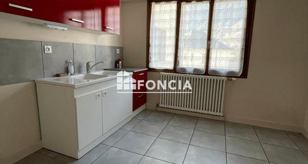 Location Appartement 3 pièces 67.22 m² - Saint-jean-de-maurienne 73300
