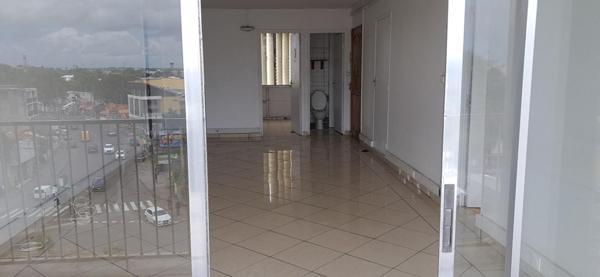 Appartement T5 lumineux avec balcons et cave ? Idéal investisseur