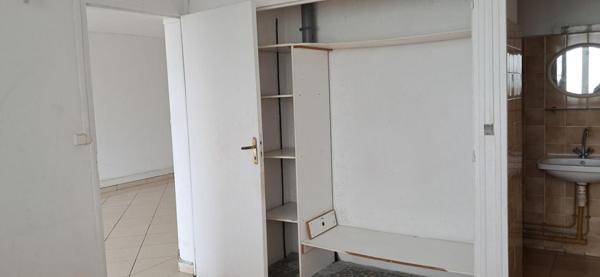 Appartement T5 lumineux avec balcons et cave ? Idéal investisseur