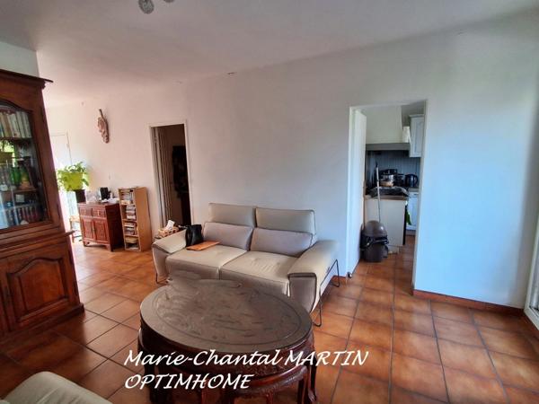 Bel appartement Type 4 de 65,52 m² LC lumineux avec balcon loggia et grande cave – Quartier La Rose / Château Gombert