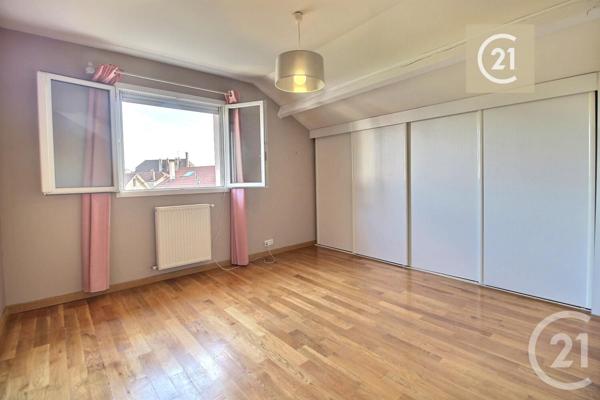 Maison à vendre  11 pièces - 416,96 m2 LES PAVILLONS SOUS BOIS - 93