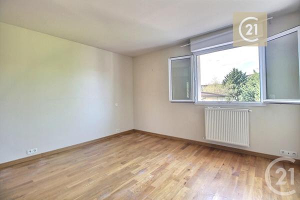 Maison à vendre  11 pièces - 416,96 m2 LES PAVILLONS SOUS BOIS - 93