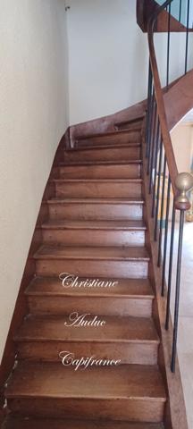 Entre Cluny et Charolles, maison de centre bourg de 180 m² à rénover, sur parcelle de terrain de 508 m²