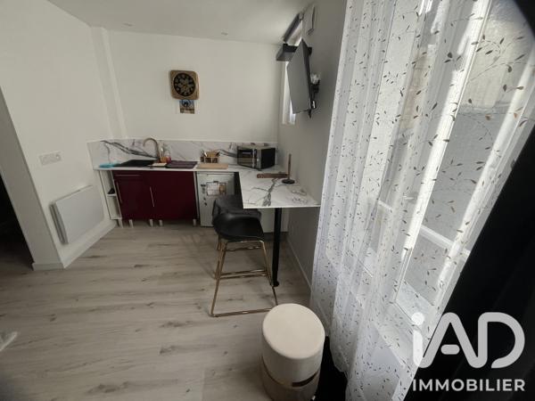 Location studio 21 m² Fontainebleau