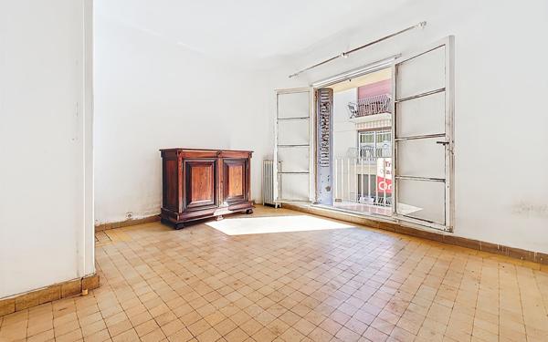 Appartement à vendre    2 pièces • 33,05 m2 Fréjus
