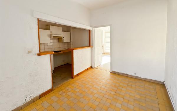 Appartement à vendre    2 pièces • 33,05 m2 Fréjus