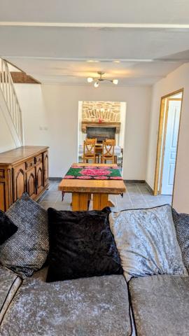 Longère avec 5 chambres près de Quistinic