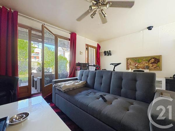 Appartement à vendre  3 pièces - 46,94 m2 STE SAVINE - 10