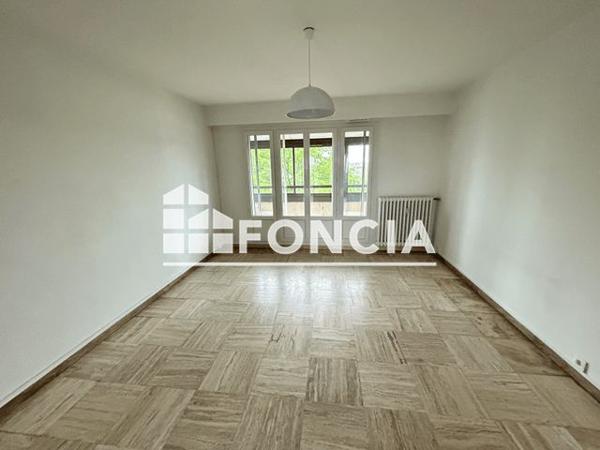 Location Appartement 4 pièces 91.69 m² - 66 RUE RABELAIS Angers 49000