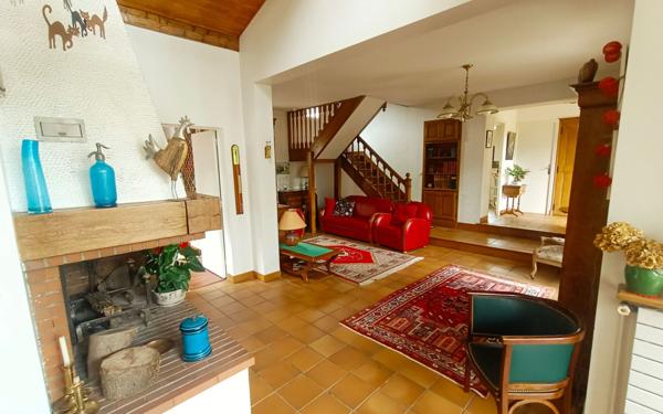 Maison à vendre    7 pièces • 124 m2 Créteil