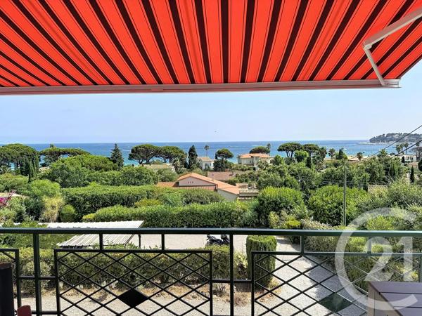 Appartement à vendre  2 pièces - 39,96 m 2   CAVALAIRE SUR MER  - 83