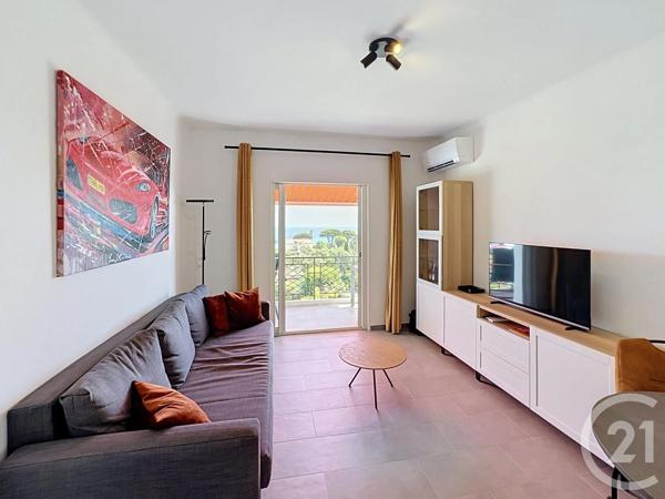 Appartement à vendre  2 pièces - 39,96 m 2   CAVALAIRE SUR MER  - 83