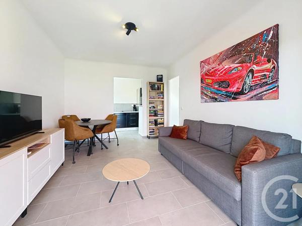 Appartement à vendre  2 pièces - 39,96 m 2   CAVALAIRE SUR MER  - 83
