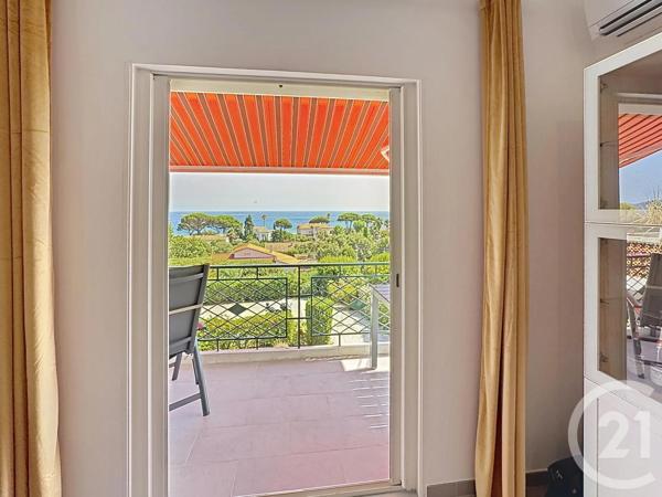 Appartement à vendre  2 pièces - 39,96 m 2   CAVALAIRE SUR MER  - 83