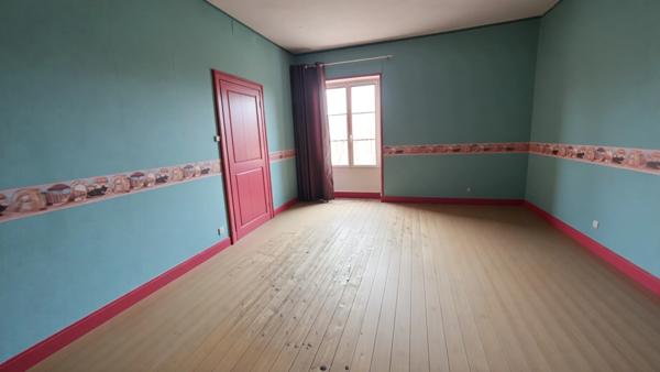 Maison à vendre 6 pièces LE LUDE (72)