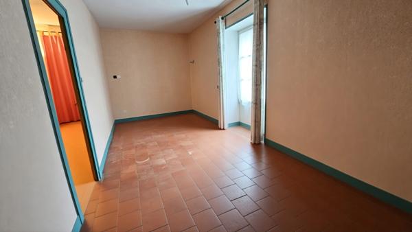 Maison à vendre 6 pièces LE LUDE (72)