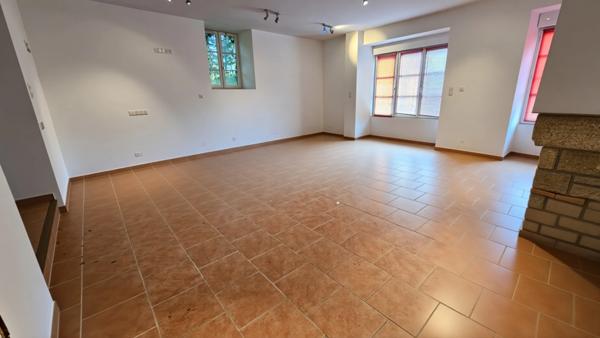 Maison à vendre 6 pièces LE LUDE (72)