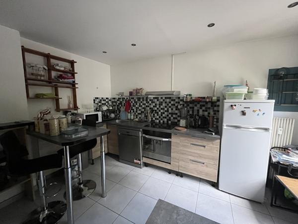 Appartement à vendre 175 000 € Villeurbanne 3 p 49 m² DPE E