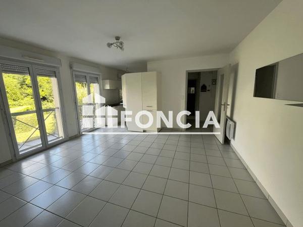 Location Appartement 3 pièces 52.4 m² - CHEMIN DES GRENELLES Saumur 49400