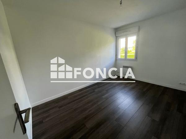 Location Appartement 3 pièces 52.4 m² - CHEMIN DES GRENELLES Saumur 49400