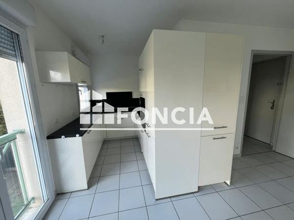 Location Appartement 3 pièces 52.4 m² - CHEMIN DES GRENELLES Saumur 49400