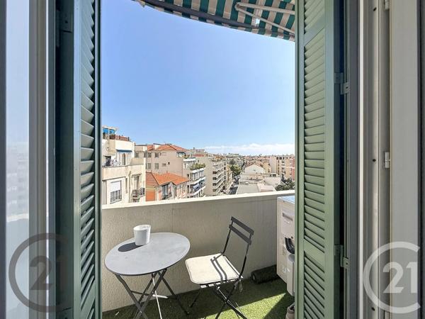 Appartement F2 à vendre  2 pièces - 47,50 m 2   NICE  - 06