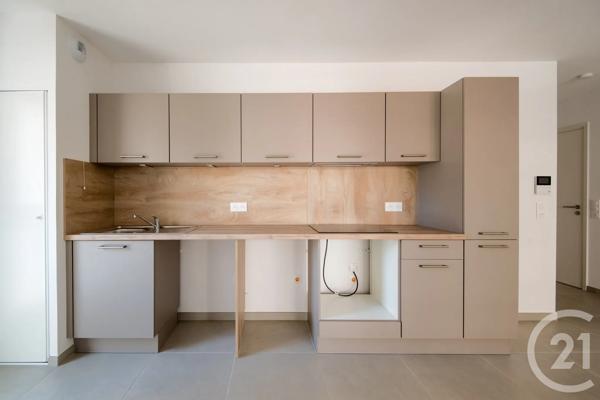 Appartement F2 à vendre  2 pièces - 47,50 m 2   NICE  - 06