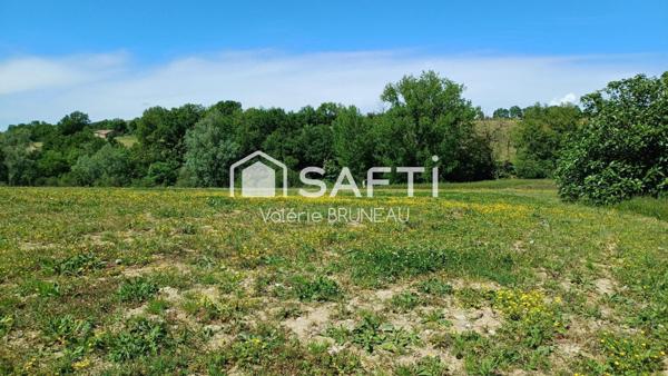 TERRAIN A BATIR 1300 M2 / VIABILISE / CALME