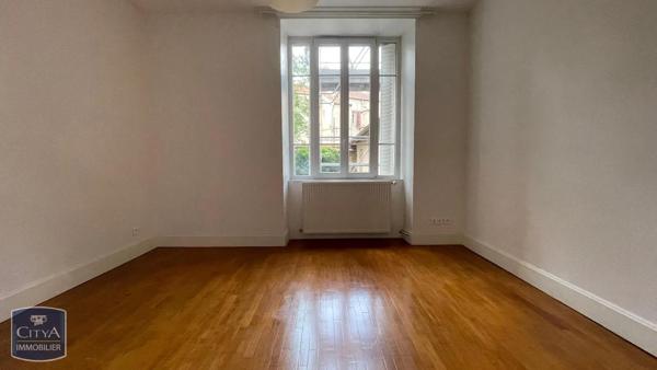Appartement à louer 3 pièces 68.26m² Dijon (21000)