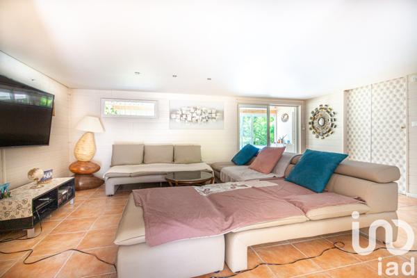 Maison à vendre 6 pièces 220 m² Saint-Étienne-de-Tulmont