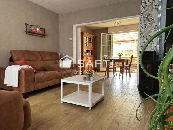 A proximité du centre ville , jardin public ..4 chambres ,garage