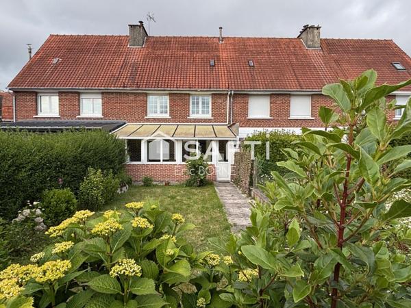 A proximité du centre ville , jardin public ..4 chambres ,garage