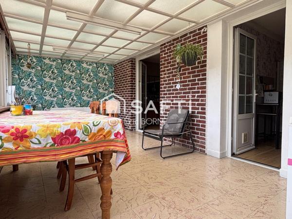 A proximité du centre ville , jardin public ..4 chambres ,garage