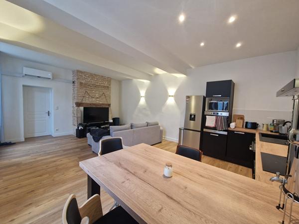 A vendre Mur et (ou) Fond de commerce avec licence 4, mur et appartement à Barbaste