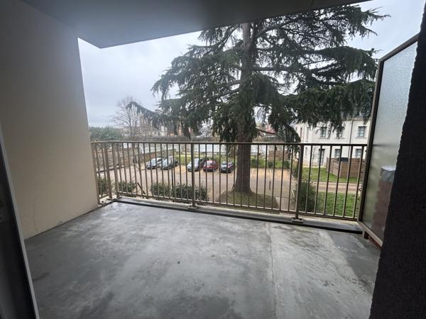 Appartement 3 pièces - Corbeil-Essonnes Secteur Bord de Seine