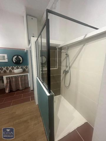 Appartement à louer 2 pièces 48.03m² Fréjus (83600)