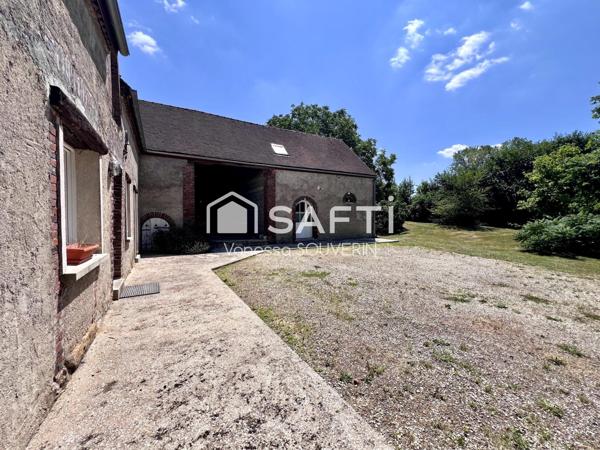 Deux maisons avec grange sur 1780 m2 de terrain