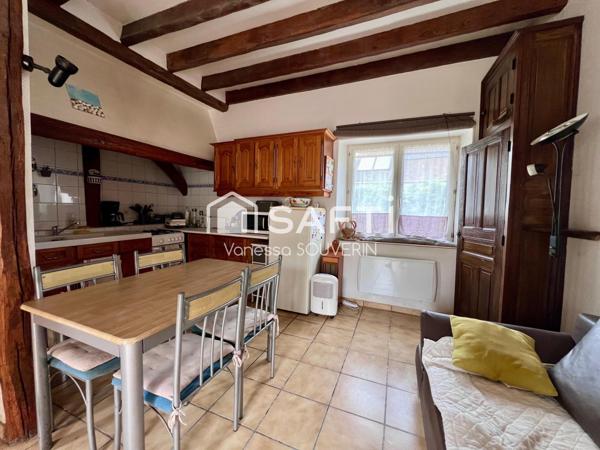 Deux maisons avec grange sur 1780 m2 de terrain