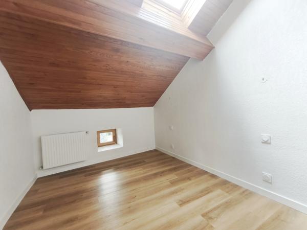 Saint-Pierre-dels-Forcats (66210) MAISON DE VILLAGE 3 CHAMBRES + JARDIN