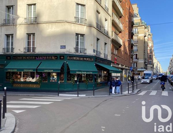 Apartment for sale 2 rooms 54 m² Paris 17