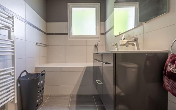 Maison à vendre    5 pièces • 130 m2 Mâcon